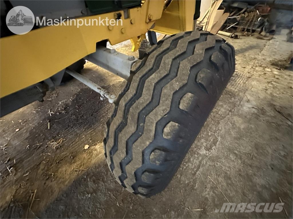 Deutz D 6006 Variant Traktorok