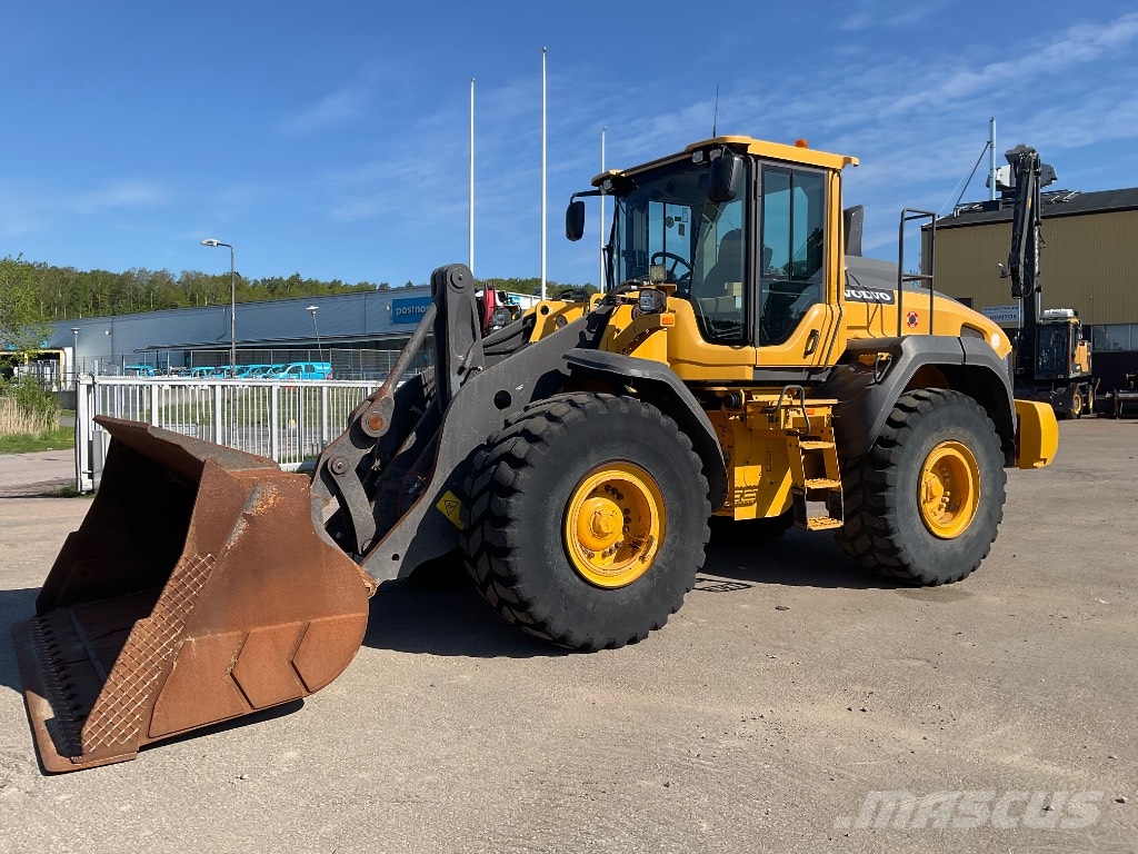 Volvo L 110 H 轮式装载机
