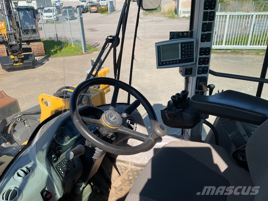 Volvo L 110 H 轮式装载机