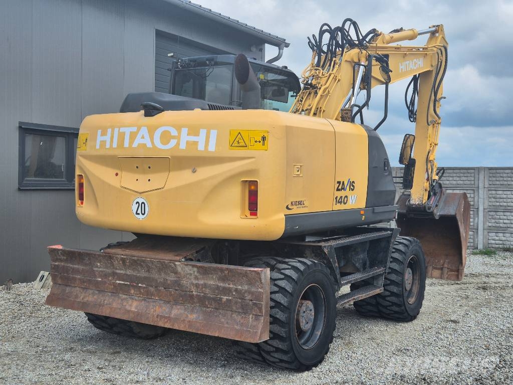 Hitachi ZX140W-5B Kolová rýpadla