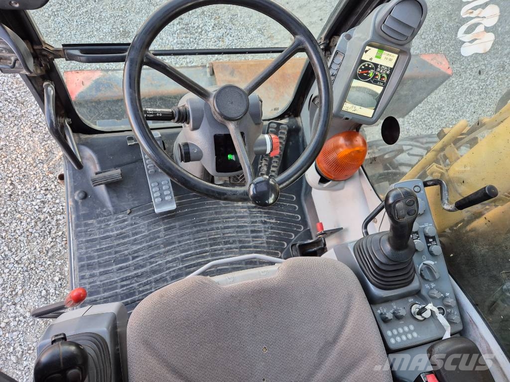 Hitachi ZX140W-5B Kolová rýpadla