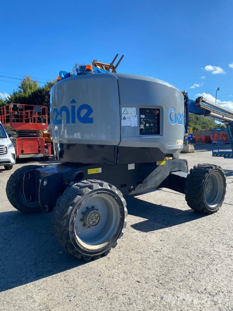 Genie Z 62/40 Plataforma de trabajo articulada