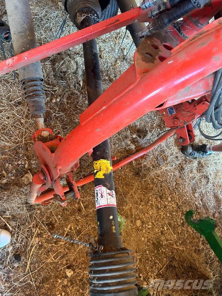 Kuhn GF10812 Гребла и сенообръщачки