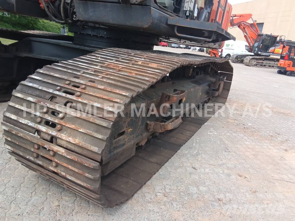 Hitachi ZX490LCH-6 Kāpurķēžu ekskavatori
