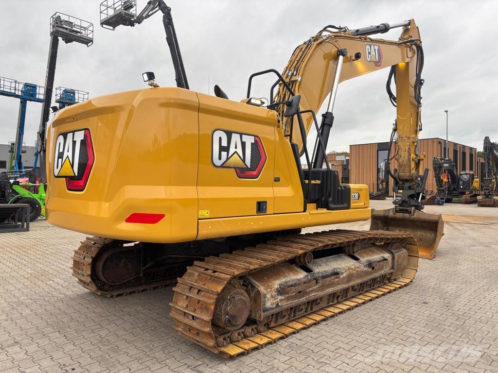 CAT 330-07C Paletli ekskavatörler