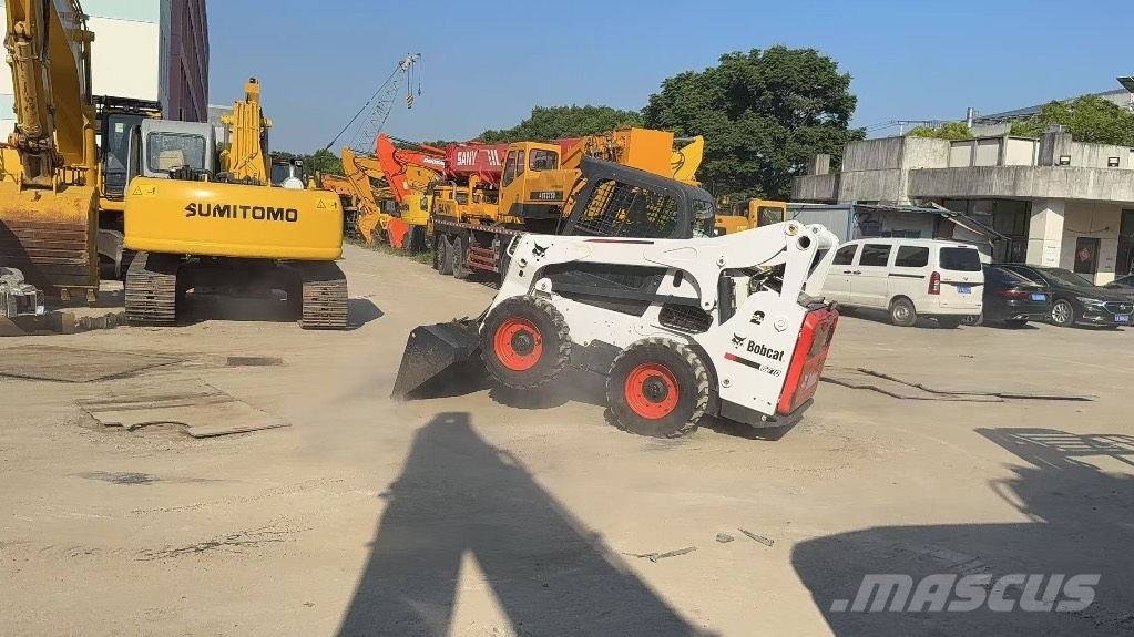 Bobcat S 770 Krautuvai su šoniniu pasukimu
