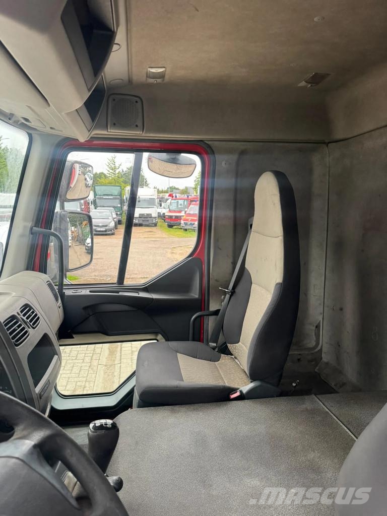 Renault Midlum **MOBILE WORKSHOP-MOBIELE WERKPLAATS** Van Body Trucks
