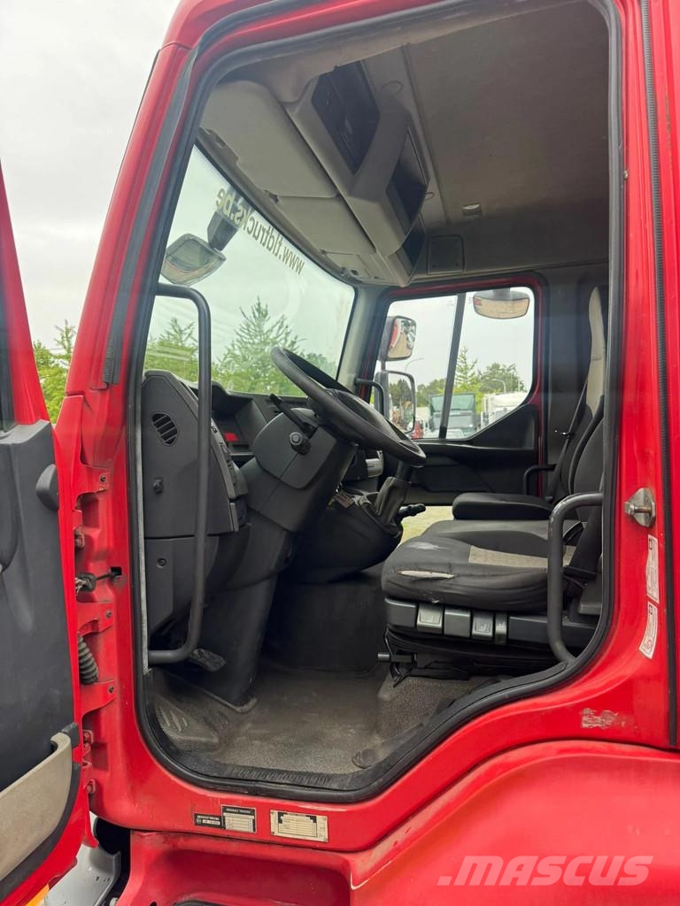 Renault Midlum **MOBILE WORKSHOP-MOBIELE WERKPLAATS** Van Body Trucks