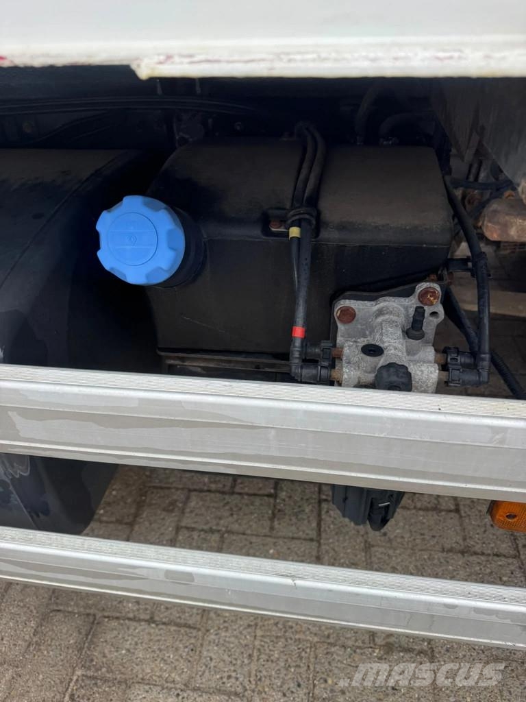 Renault Midlum **MOBILE WORKSHOP-MOBIELE WERKPLAATS** Van Body Trucks