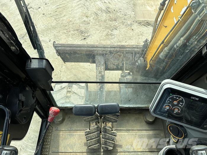 JCB 48Z-1 小型挖掘机