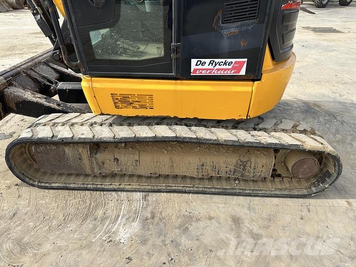 JCB 48Z-1 小型挖掘机