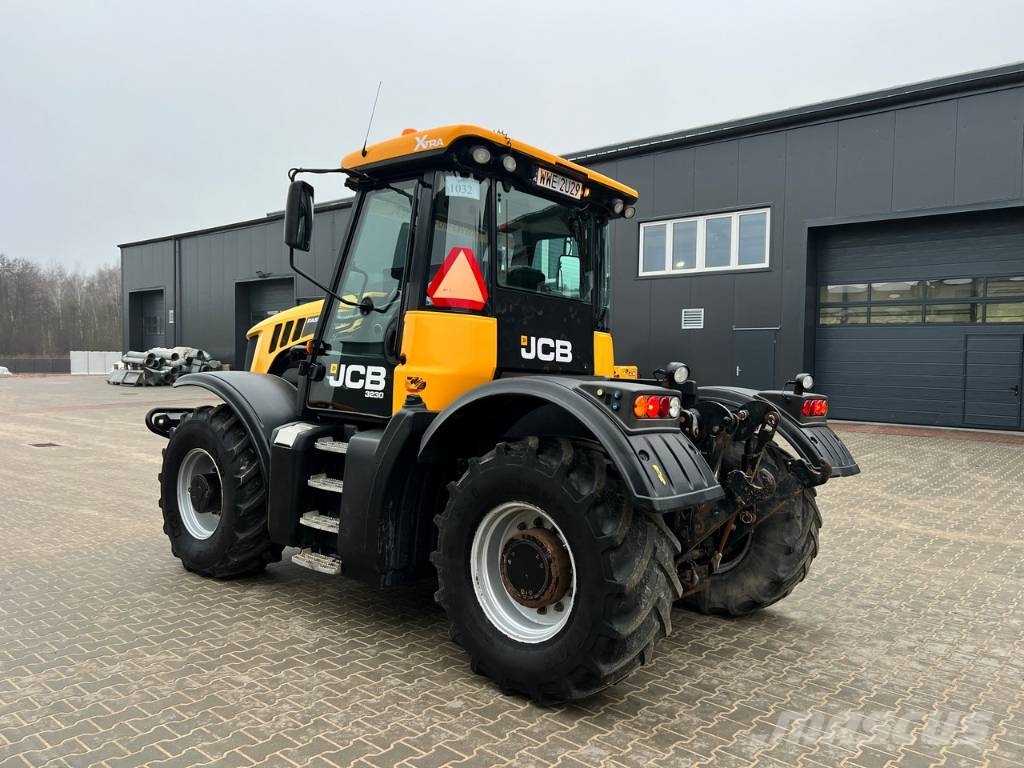JCB Fastrac 3230 Sisu Xtra Traktorit