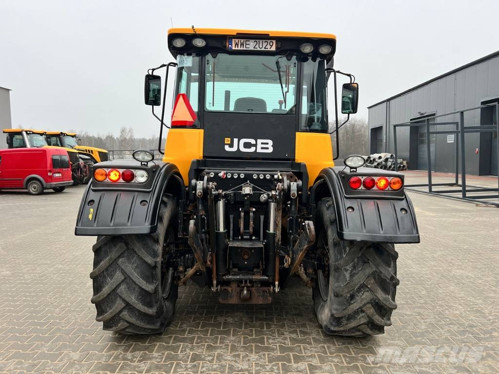 JCB Fastrac 3230 Sisu Xtra Traktorit