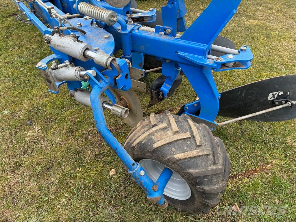 Överum Vf-CXP5975H Реверсивні плуги