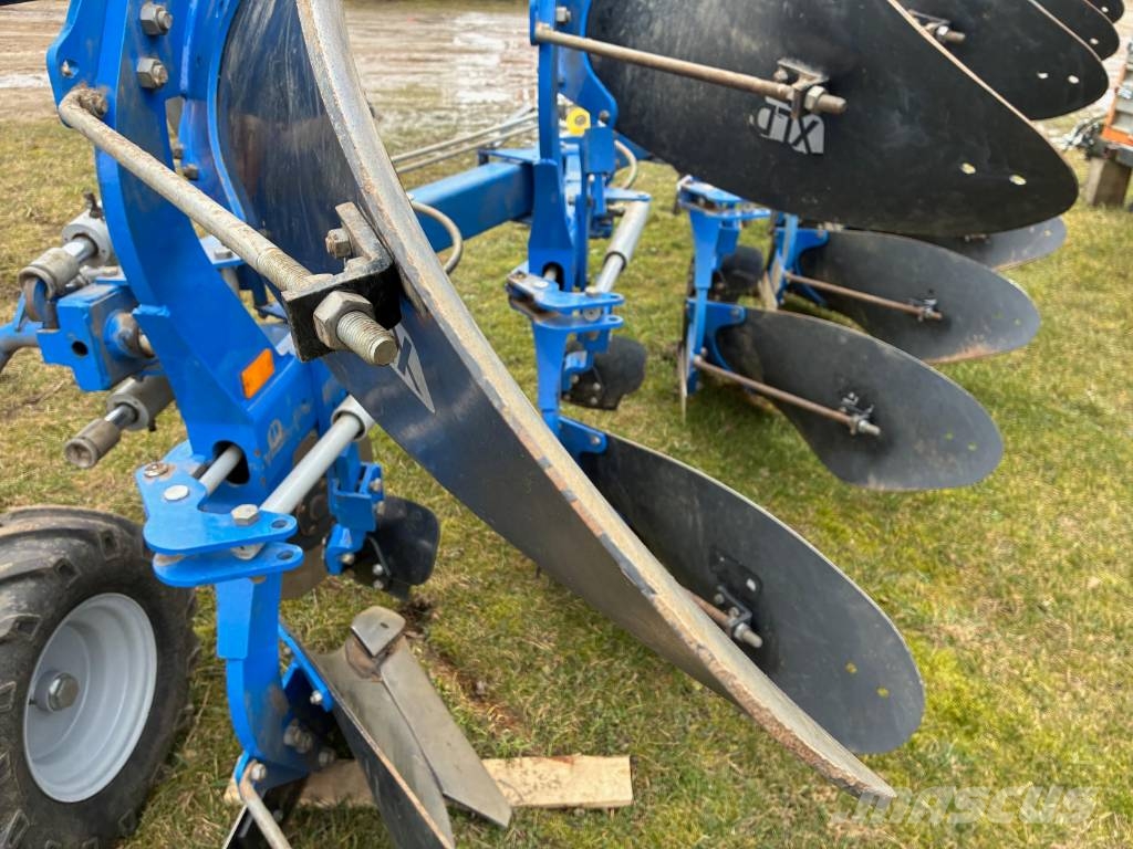 Överum Vf-CXP5975H Реверсивні плуги