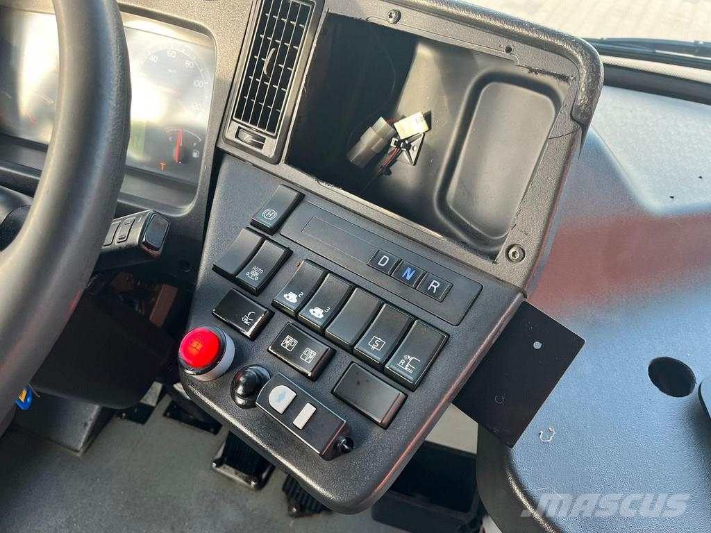 Volvo B5LH 8900 4x2 HYBRID / AC / AUXILIARY HEATING / WH Stadtbusse