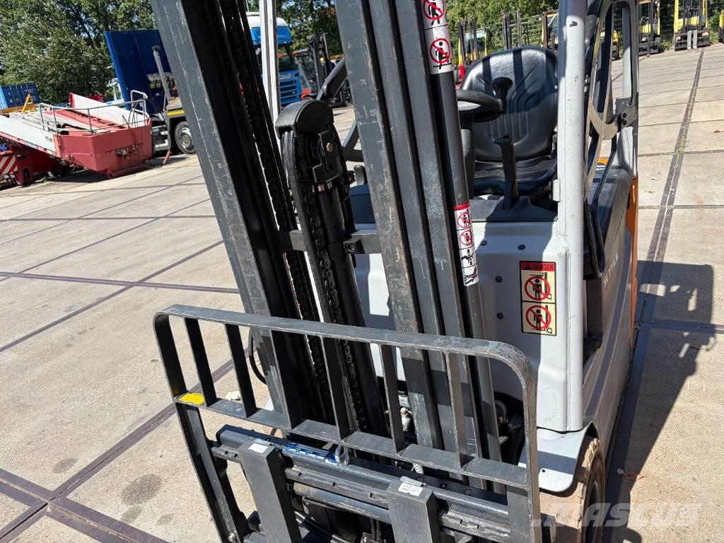 Still RX 50-15 1500kg Triplo / sideshift Electric forklifts