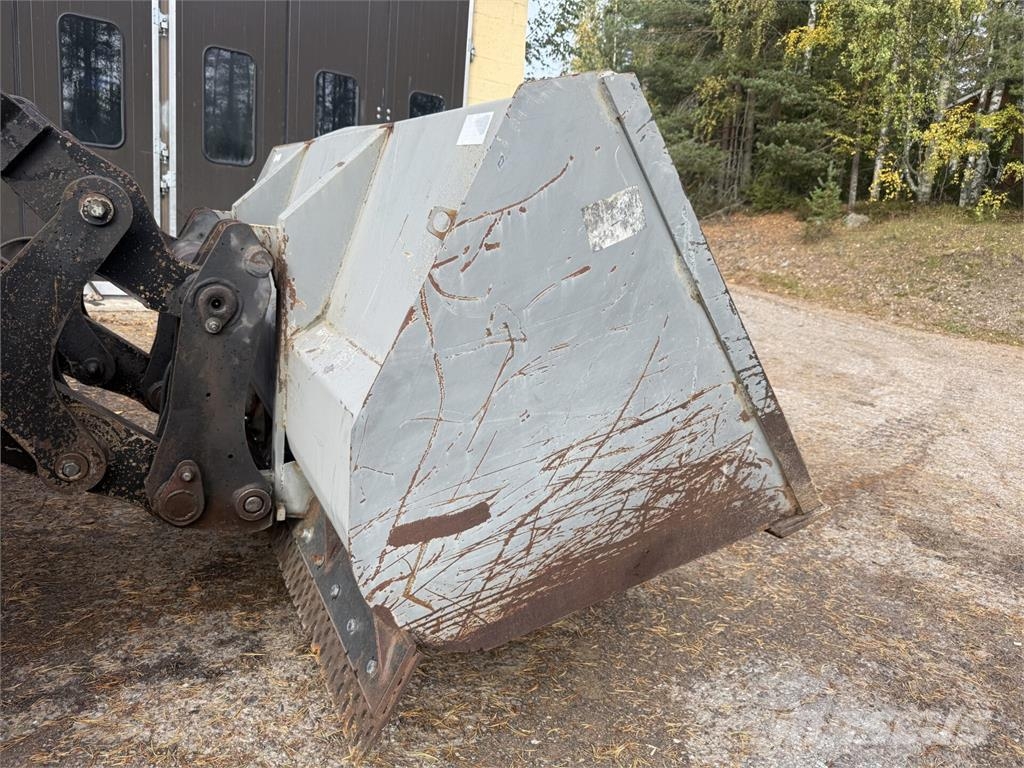 Volvo BM L120 Radlader