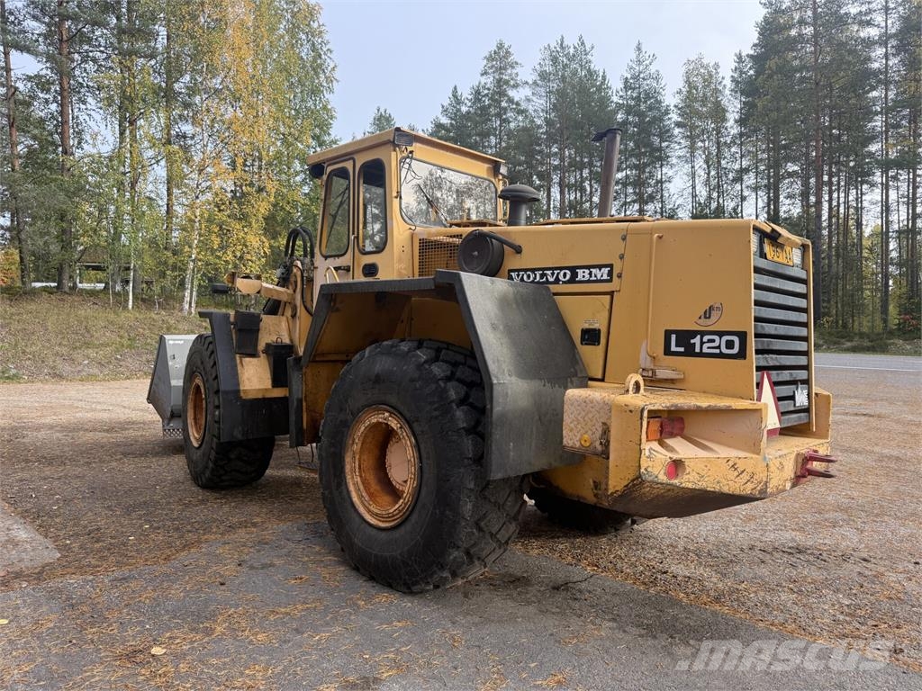 Volvo BM L120 Radlader