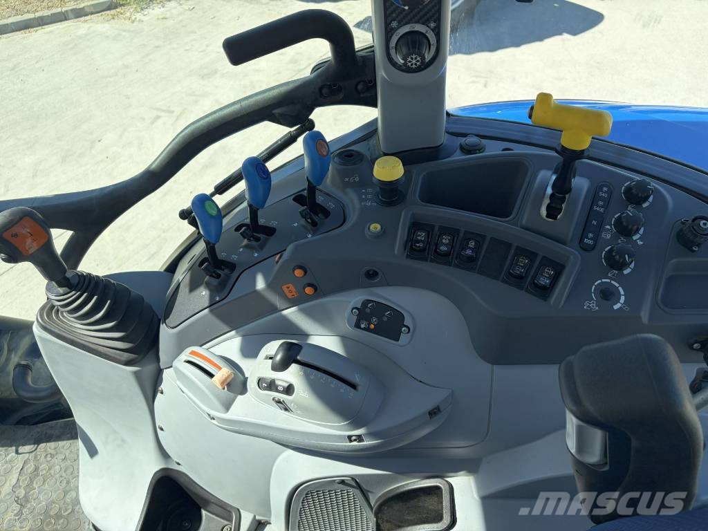 New Holland T5.100 EC Traktory