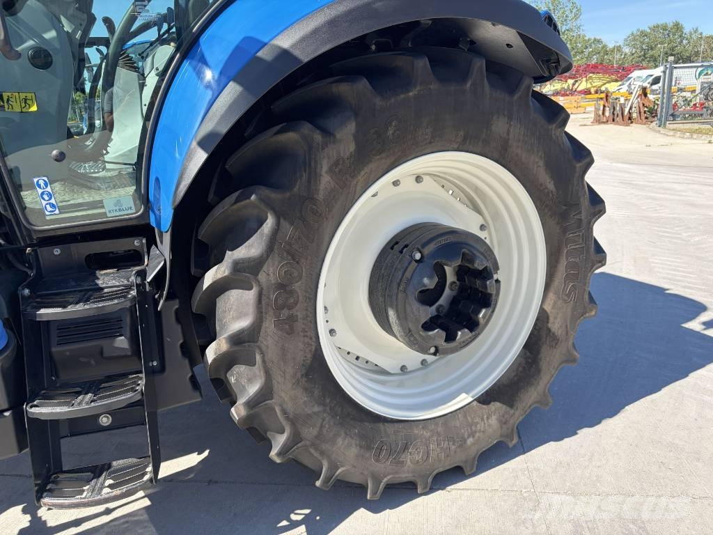 New Holland T5.100 EC Traktory