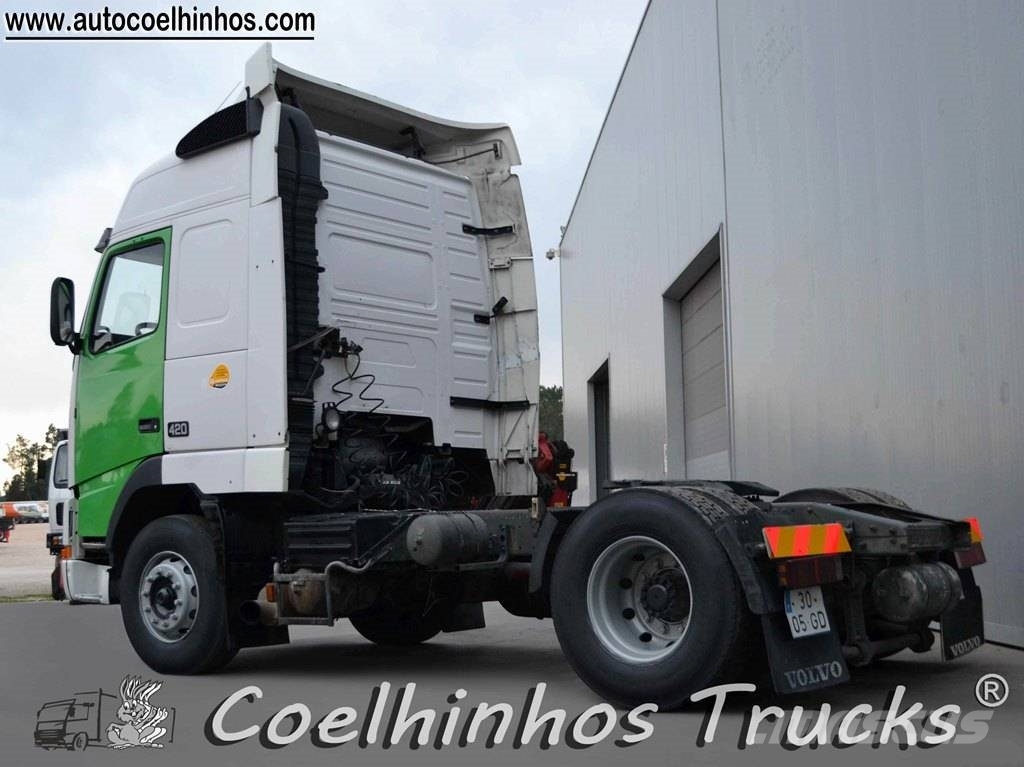 Volvo FH12 420 Globetrotter Tractor Units