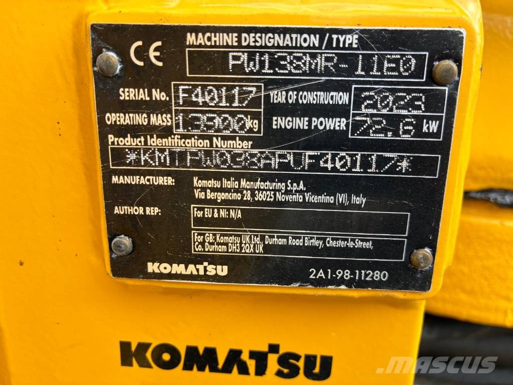 Komatsu PW 138 MR-11 Excavadoras de ruedas