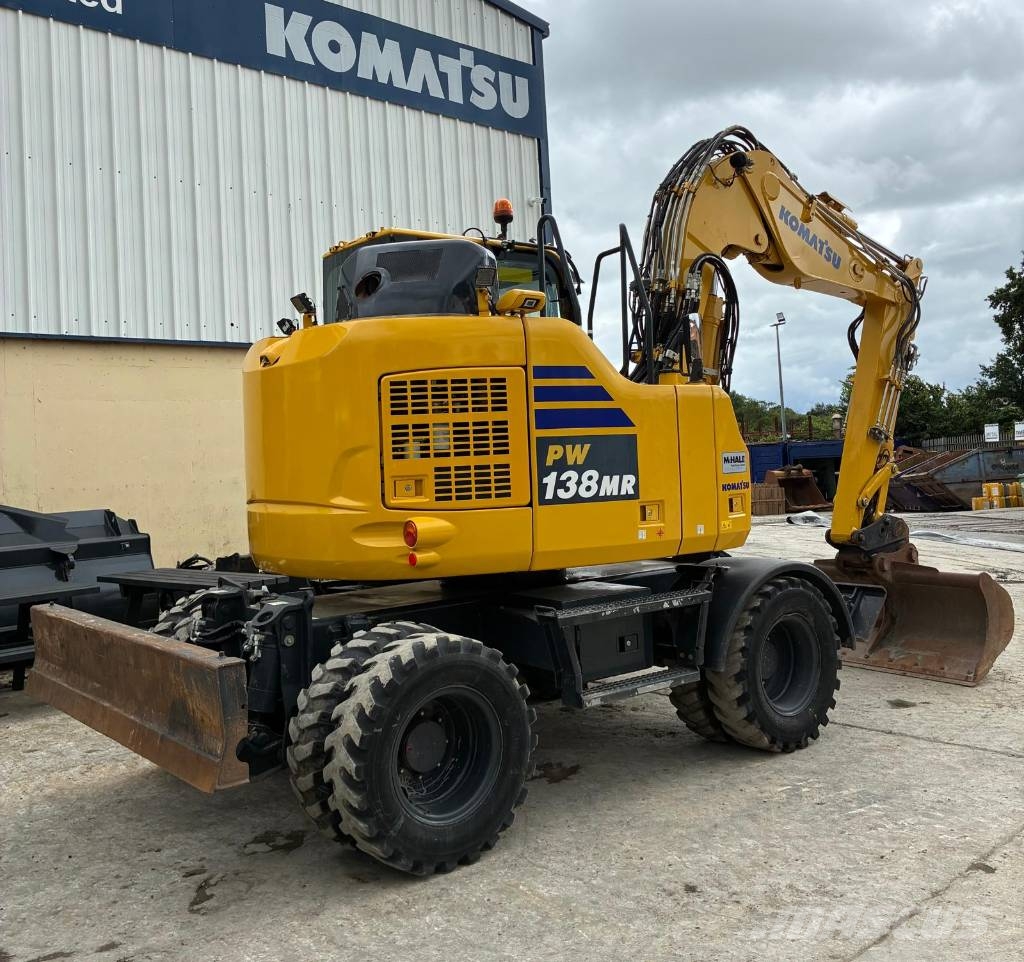 Komatsu PW 138 MR-11 Excavadoras de ruedas