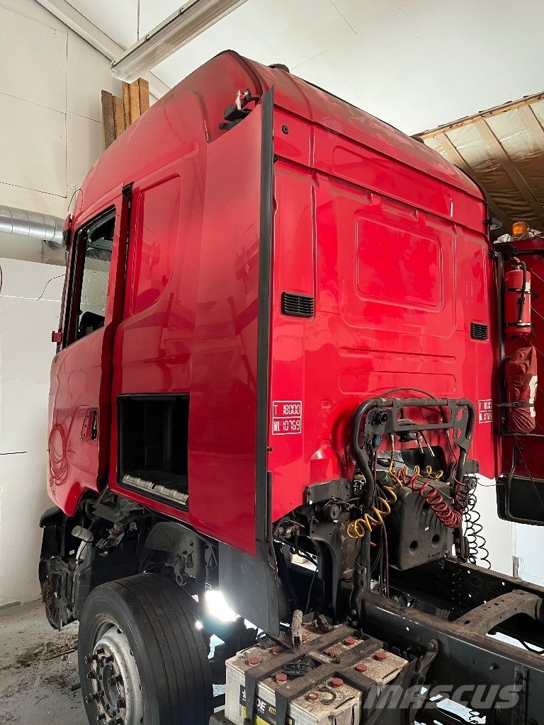 Scania CR19H 캐빈 및 인테리어
