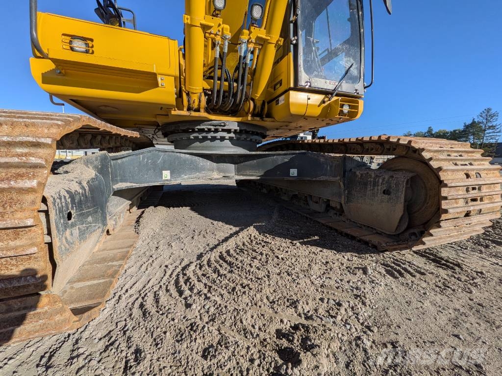 Komatsu HB 365  LC-3EO Hybrid   DEMO Bandgrävare