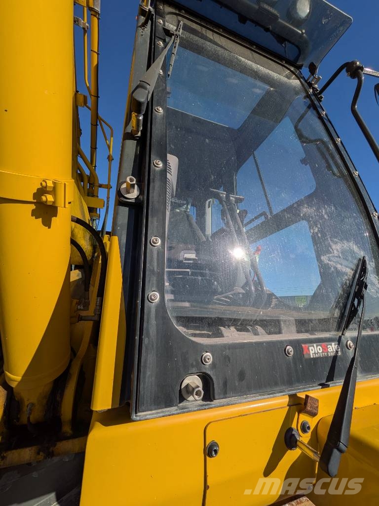 Komatsu HB 365  LC-3EO Hybrid   DEMO Bandgrävare