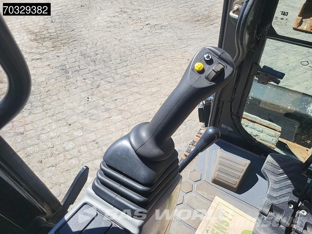 CAT 308 CR Miniexcavadoras