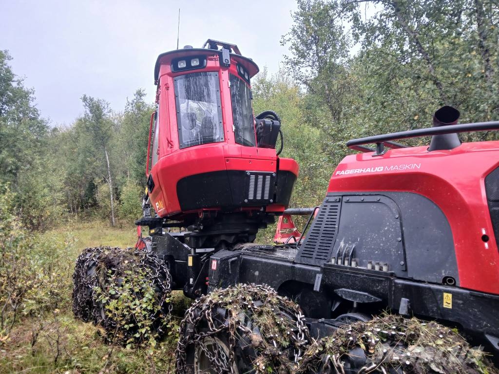 Komatsu 901 XC Abatteuse