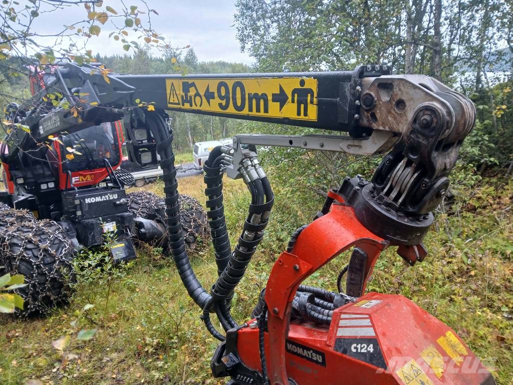 Komatsu 901 XC Abatteuse