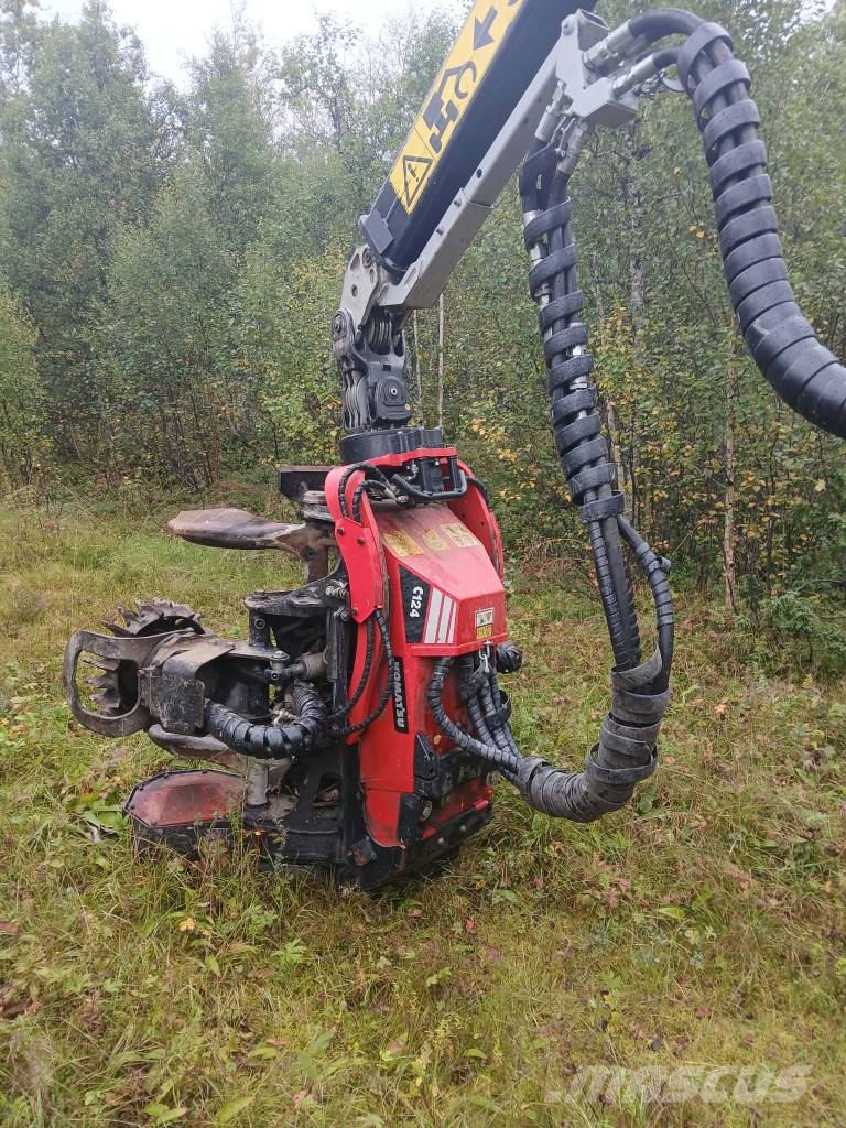 Komatsu 901 XC Abatteuse