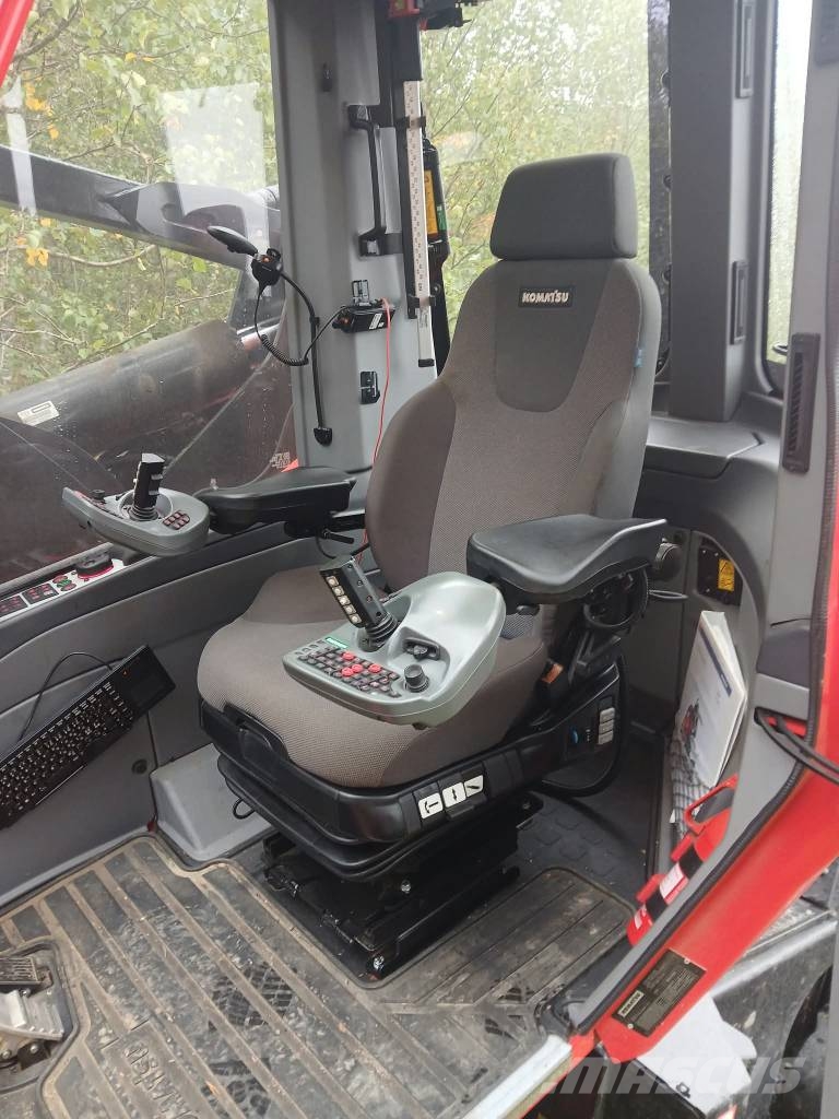 Komatsu 901 XC Abatteuse