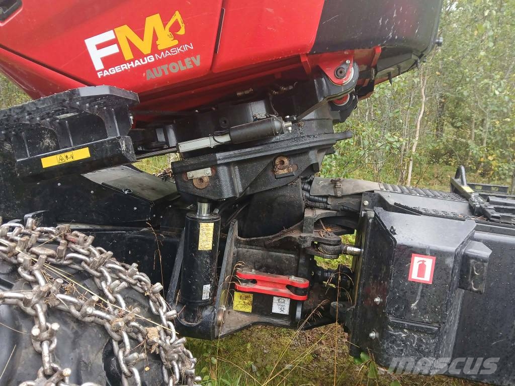 Komatsu 901 XC Abatteuse