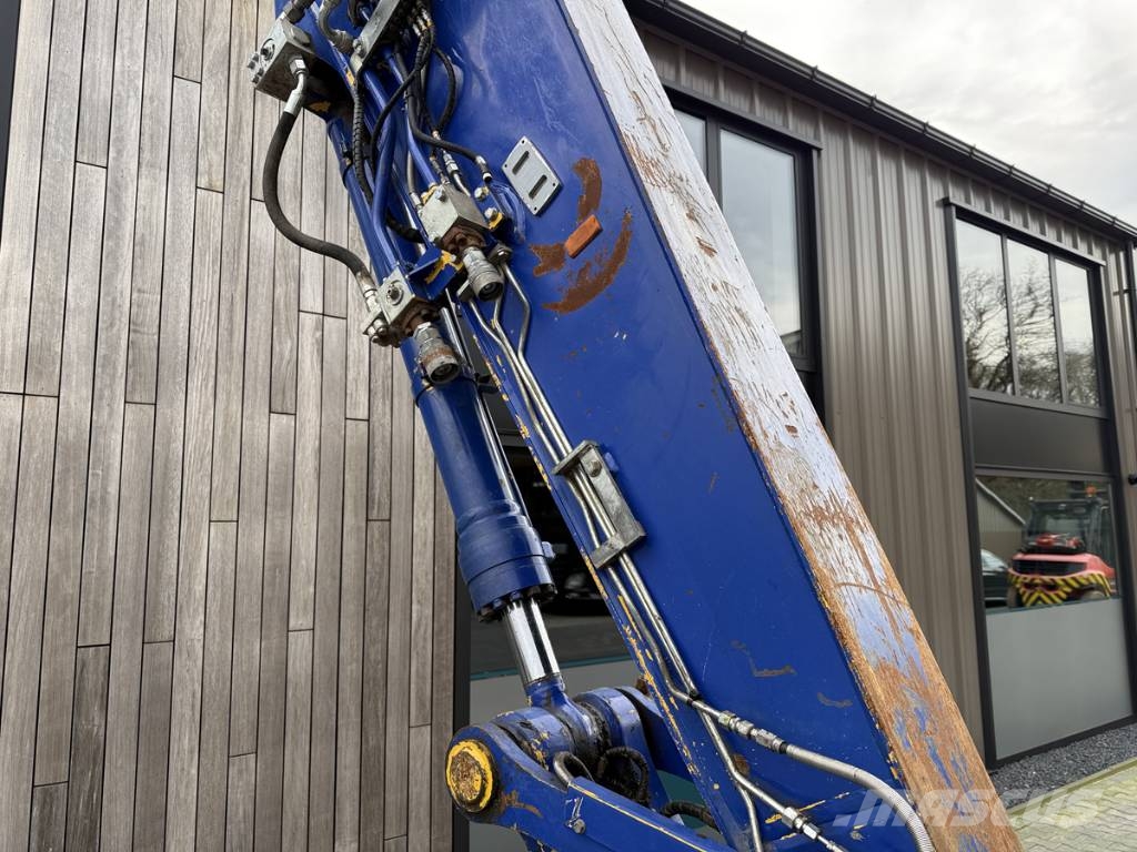 Komatsu PW 180-10 Pelle sur pneus
