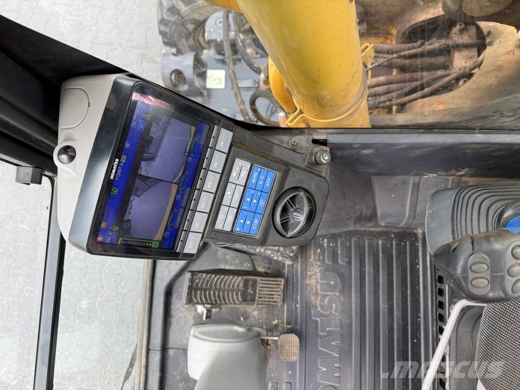 Komatsu PW 180-10 Pelle sur pneus