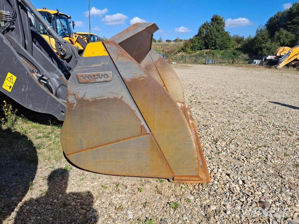Volvo Ladeschaufel #A-5732 دلاء