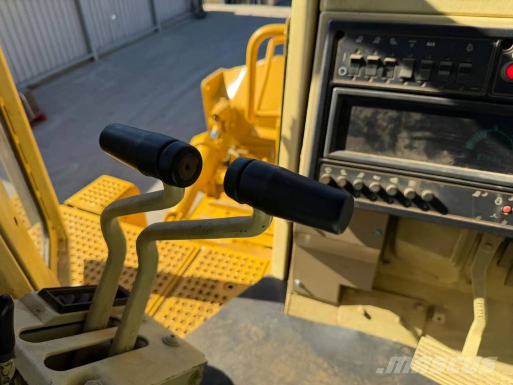 CAT D9R 크롤러 도저
