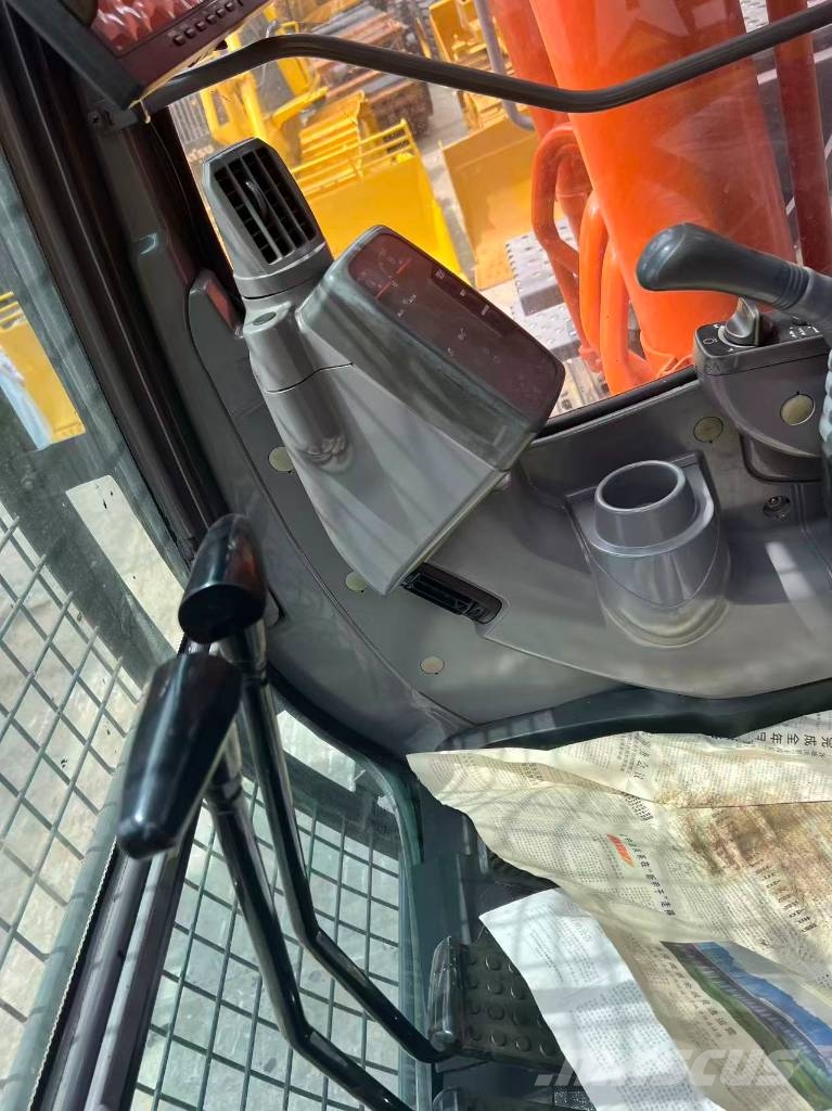 Hitachi ZX350-3G Bageri gusjeničari