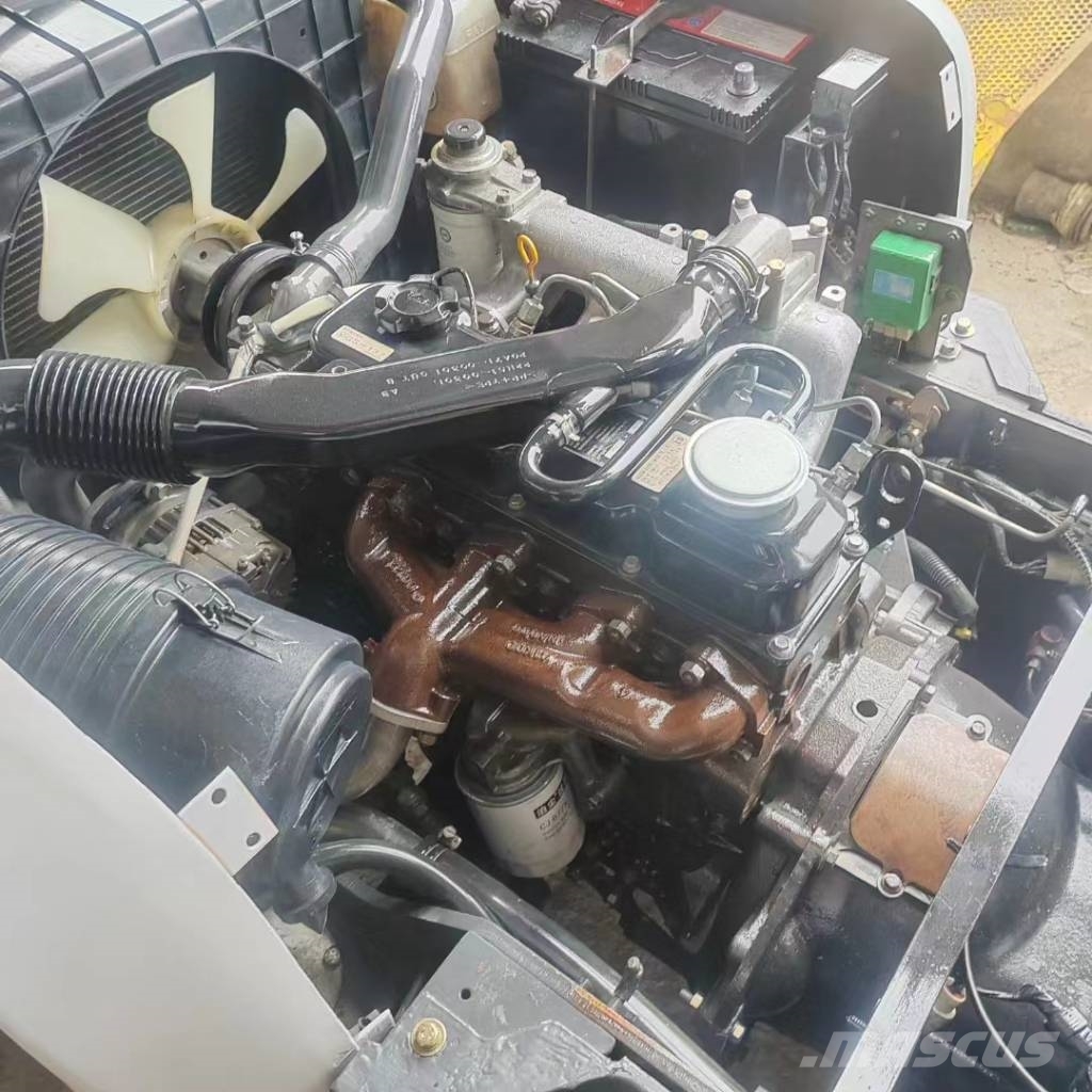 TCM FD30 شاحنات الديزل