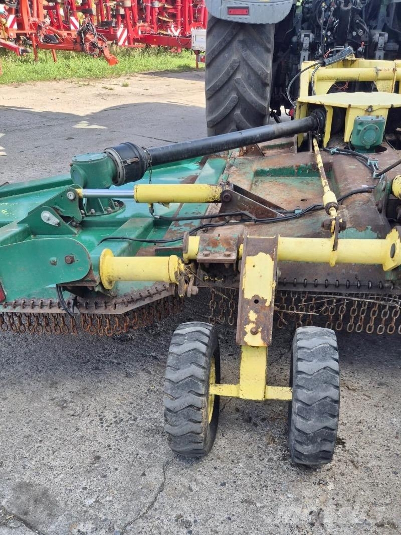Spearhead Multicut 460 Kiti pašarų derliaus nuėmimo įrengimai