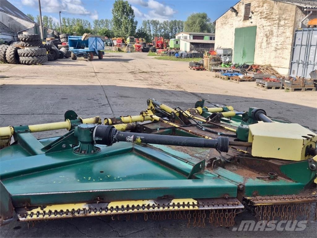 Spearhead Multicut 460 Kiti pašarų derliaus nuėmimo įrengimai