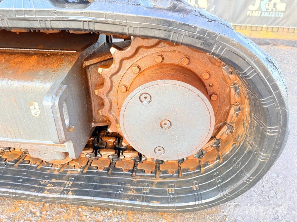 Bobcat E 88 R2 Series Midi excavators 7t - 12t