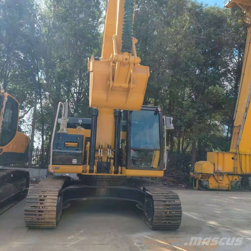 CAT 329 E حفارات زحافة