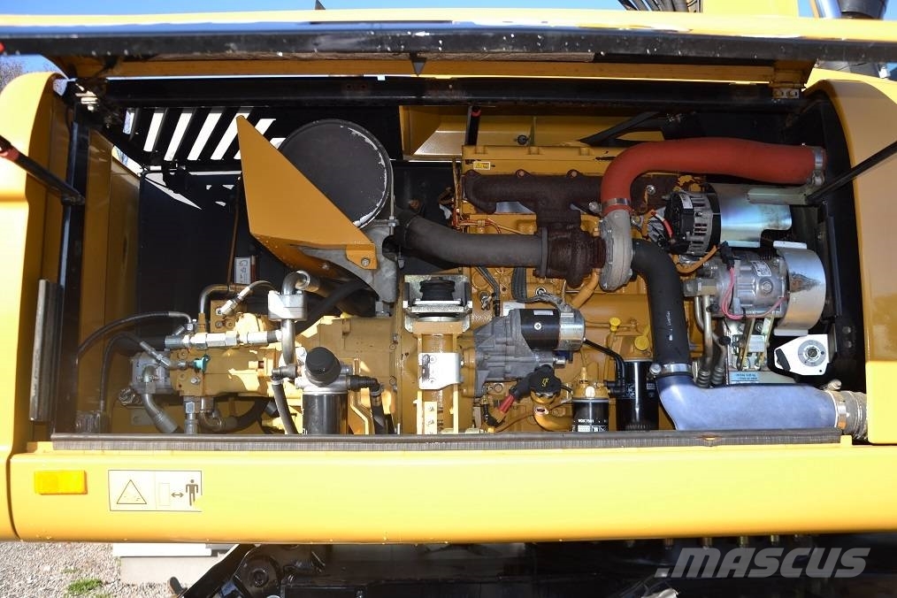 CAT CAT M 315 D Колісні екскаватори