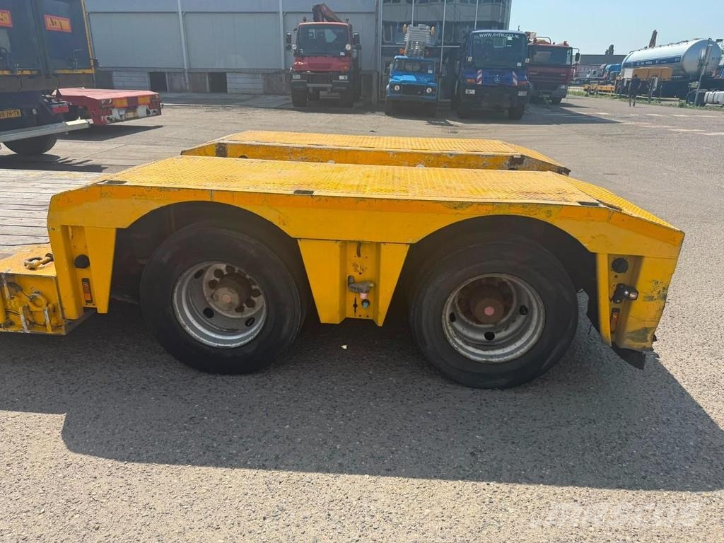 Nooteboom EURO-38-02 / BED: 8,0m + 5,25m Extendable = 13,25m Låg lastande semi trailer