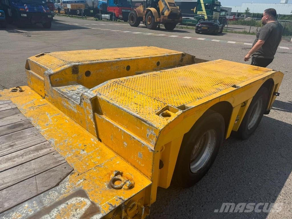 Nooteboom EURO-38-02 / BED: 8,0m + 5,25m Extendable = 13,25m Låg lastande semi trailer